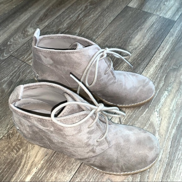 G.H Bass Tan Wedge Suede Ankle Boots Size 8 - Picture 13 of 14